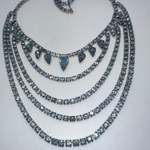 1940s 1950s vintage silver tone light blue glass rhinestones swag necklace - Picture 4 of 8